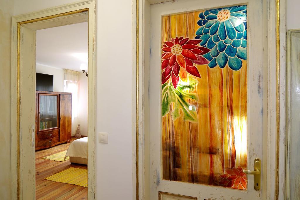 بورغاس Art Guesthouse Vintage المظهر الخارجي الصورة